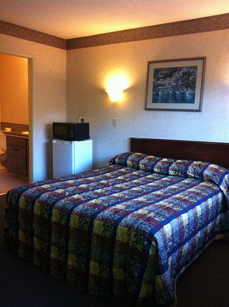 Coquitlam Sleepy Lodge المظهر الخارجي الصورة