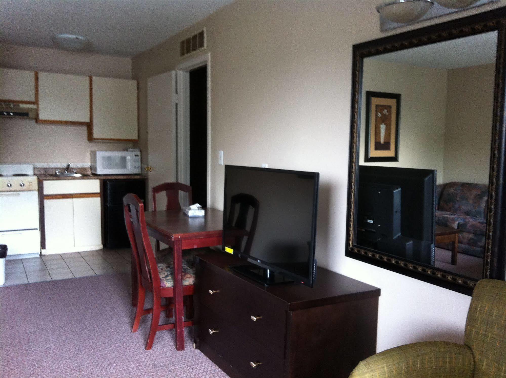 Coquitlam Sleepy Lodge المظهر الخارجي الصورة