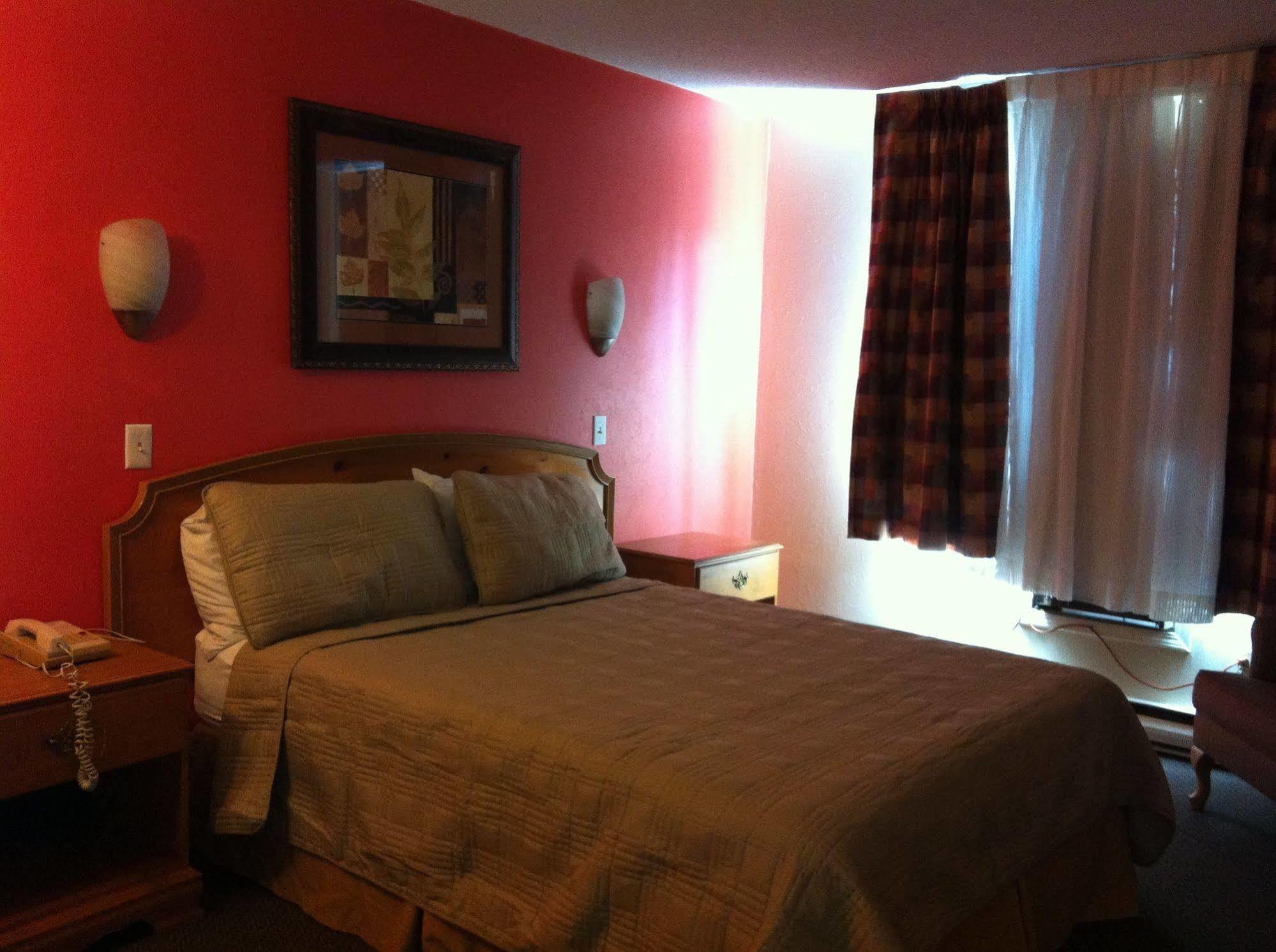 Coquitlam Sleepy Lodge المظهر الخارجي الصورة